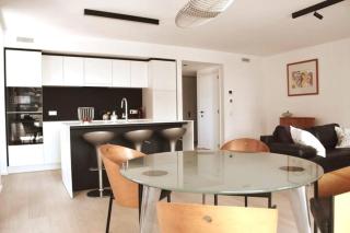 Luxueus & nieuw 2-slaapkamerappartement met garage - 2