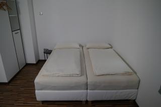 Dreams im Erdgeschoss - 2