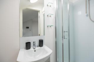 Spacious and Modern studio in London G - 8