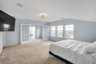 Stunning Beachfront Queens Getaway townhouse - 5