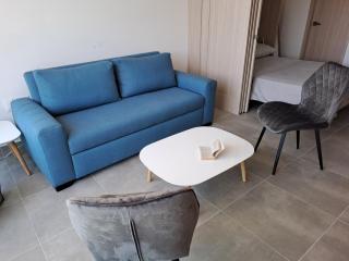 SALGUERO Suite 10 - 5