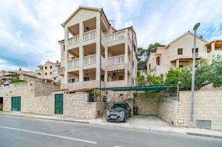 Apartments Lada near center - 7