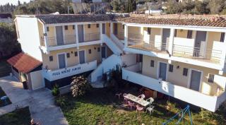 FULL HOUSE KAVOS - Kavos - 0