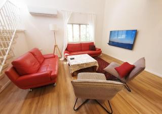 Spacious 3BD Penthouse with Rooftop & Parking - Ra‘ananna - 9