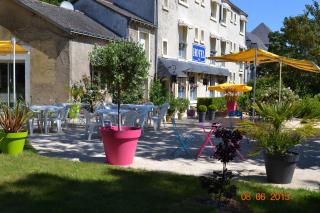 Hôtel Le Castel - Brissac-Quincé - 0