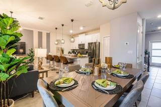 Thematic House with Private Pool in a Resort - 5