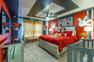 Marvelous Home Private With Pool and PS5 - Davenport - 7