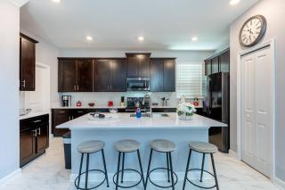 Thematic House w Pool SPA Game Room in Resort - Kissimmee - 1