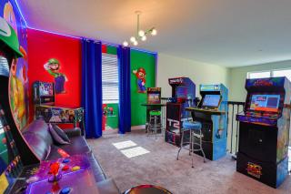 Thematic Home with Pool Spa and Game room! - Kissimmee - 4