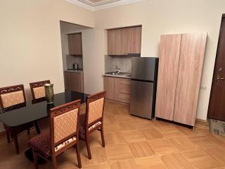 Shirvanzade Apartment - Yerevan - 1