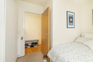 Urban Chic: Modern Flat East London next to canal - 3