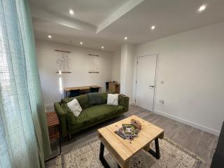 Lovely 1-bedroom flat with Patio - Londra - 0