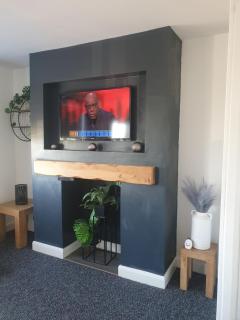 The Airfield Happy Apartment - - 0