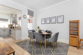 Modern & Stylish Home at the corner of famous Penny Lane in Liverpool - Liverpool - 3