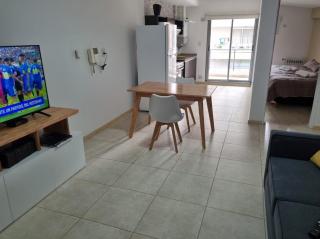 BELLISIMO, Amplio, a solo 100 metros del RIO, la zona VIP de Rosario!!! - Rosario - 8
