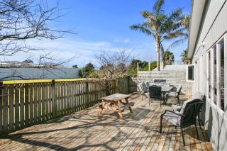 Family Harmony - Waihi Beach Holiday Home - Waihi Beach - 1
