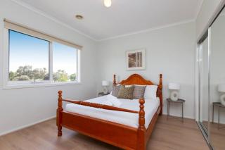3 bedroom Townhouse In Bonbeach VIC - 4