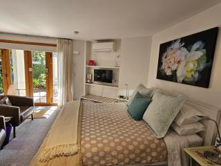 Parnell Garden Suite - 2