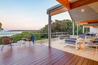 Bunkers Beach House I Private Properties - 5