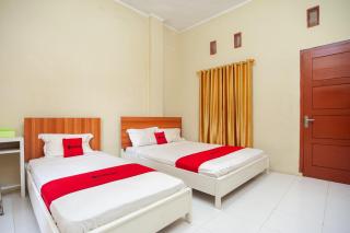 RedDoorz near Universitas Muhammadiyah Pringsewu - Margakaya - 8