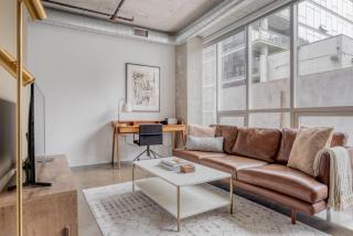 River North 1br w gym coffee shop nr L beach CHI-954 - Chicago - 0