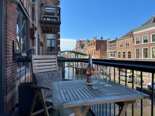 Pakasa - Leiden - 2