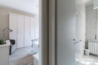 Lovely suite with private parking in Como - 6