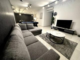 Teega Modern 4BR 12pax pooltable by Our Stay - Nusajaya - 0