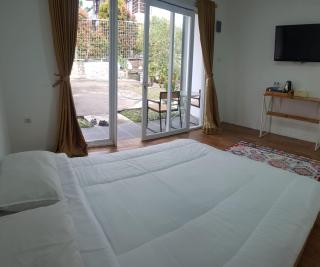 DJourney Hotel Lembang by Escotel - 9