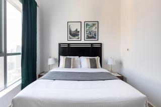 Frank Porter - Bay Central West 2 - Dubai - 1