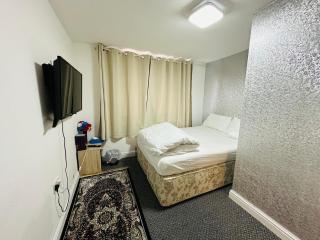 UNIQUE PRIVATE ROOMS - Bolton - 6