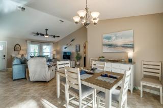 6 Mi to Beach Cape Coral Home with Private Pool - Cape Coral - 5