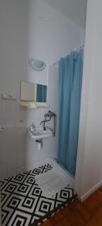 Central Room Hostel - Balatonszárszó - 1