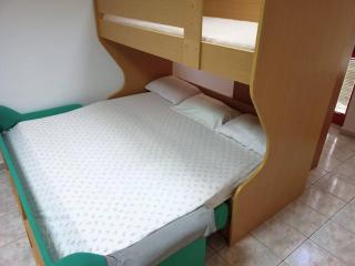 Room 400 m from the beach - 3