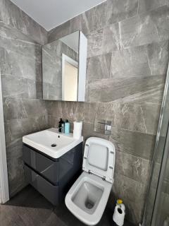 The Pier Suite Serviced Apartment Blackpool - 3