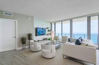 Luxury Condo with Oceanfront View in Hollywood - Hollywood - 9