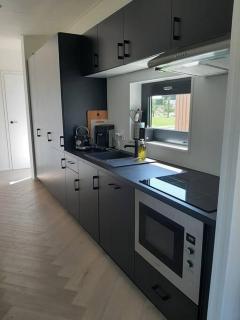 Luxe chalet op minicamping in waarde - Waarde - 8
