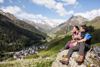 Soliva Hotel & Apartments by MEIN SAMNAUN - MOUNTAIN HOMES - 1