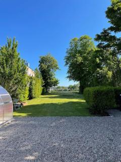Converted Victorian Coach House on the North Coast - Coleraine - 2