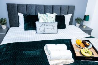 Stunning 3Bedroom Home Ideal for Long & Short Stay - Dudley - 4