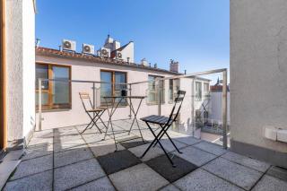 Urban Elegance Retreat - Bratislava - 4