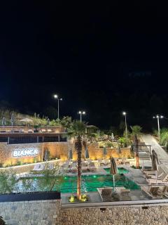 Bianca Hotel & Villa - Tirana - 5