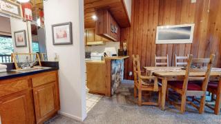 Val D'Isere #3 Condo - Mammoth Lakes - 2