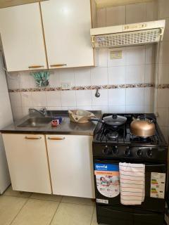 Dpto Centrico cerca de hospital escuela y facultad de medicina - 8