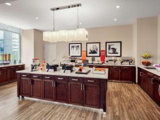 Hampton Inn Chicago McCormick Place - 3