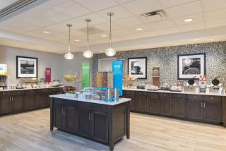 Hampton Inn & Suites by Hilton Chicago Schaumburg IL - Schaumburg - 1