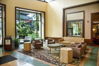 Embassy Suites by Hilton Chicago O'Hare Rosemont - Rosemont - 1