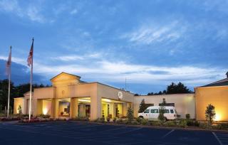 DoubleTree by Hilton Charlotte Airport - Charlotte - 9