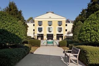 DoubleTree by Hilton Charlotte Airport - Charlotte - 8