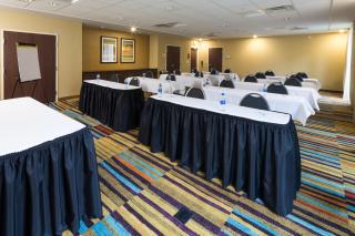 Fairfield Inn & Suites by Marriott Detroit Chesterfield - Chesterfield - 9